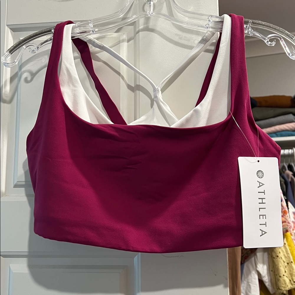 Athleta double up bra, size medium, NWT